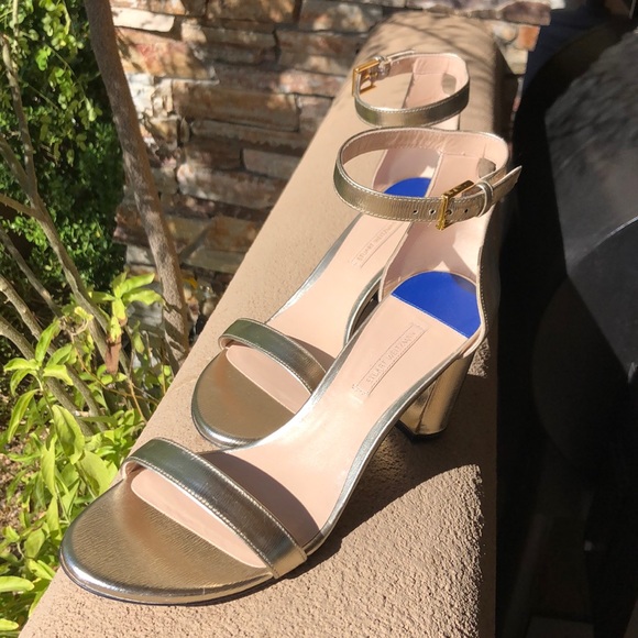 New Stuart Weitzman Nearly Nude city pumps - Picture 2 of 8